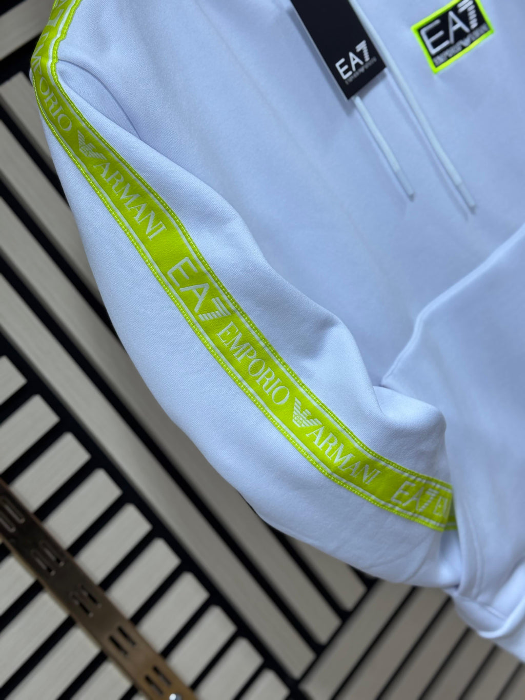 Chándal Emporio Armani Blanco y Amarillo