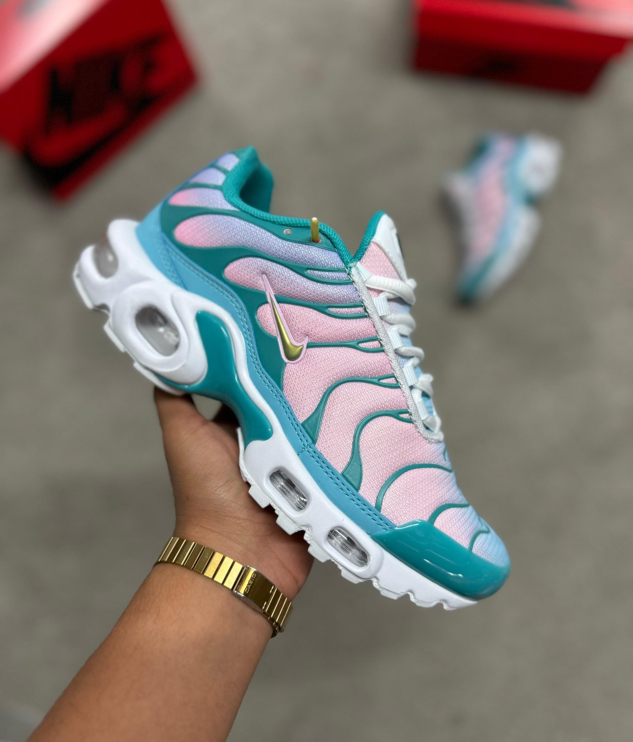 NIKE TN multicolor (MÁXIMA CALIDAD)