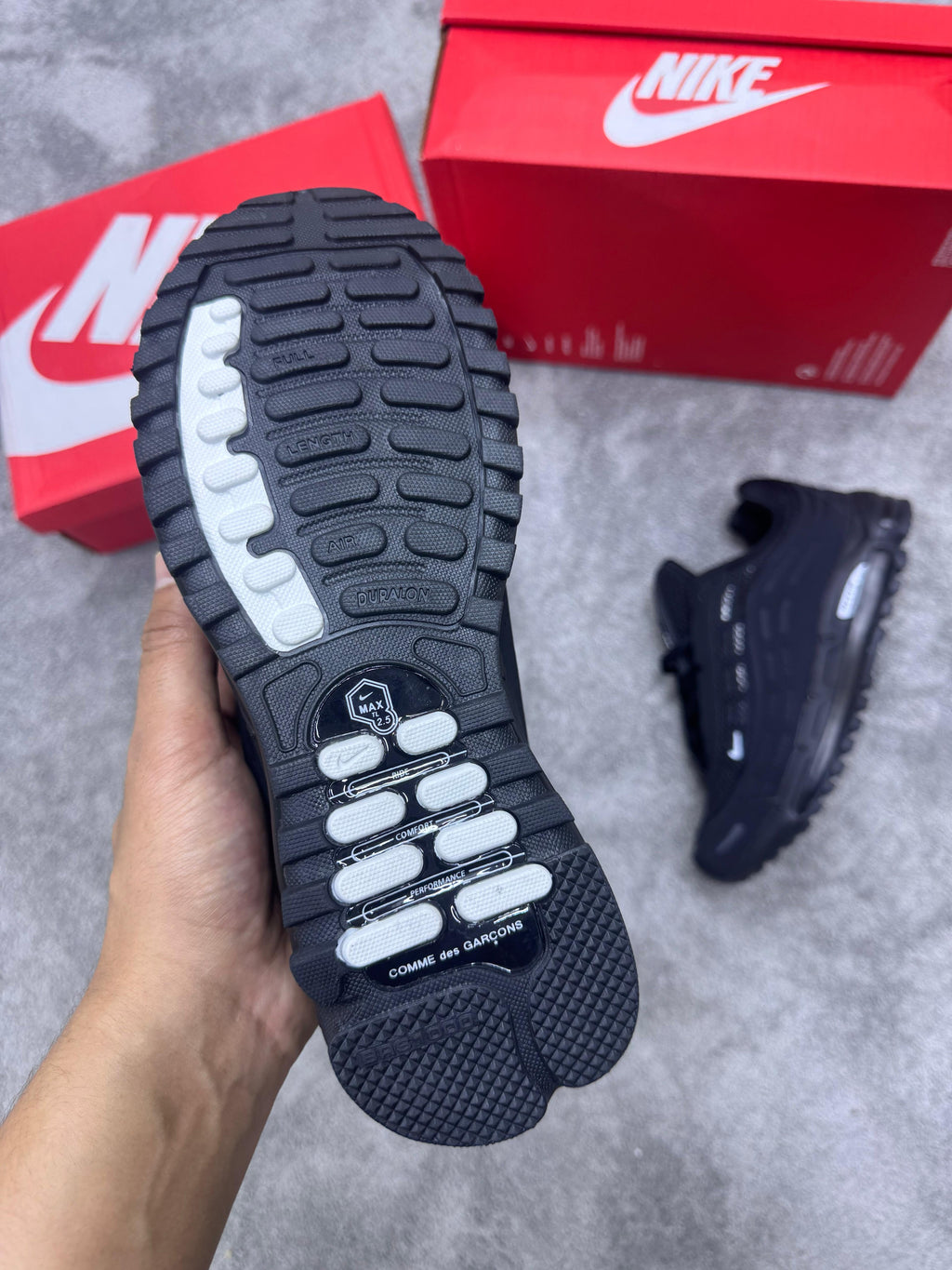NIKE AIR MAX TL