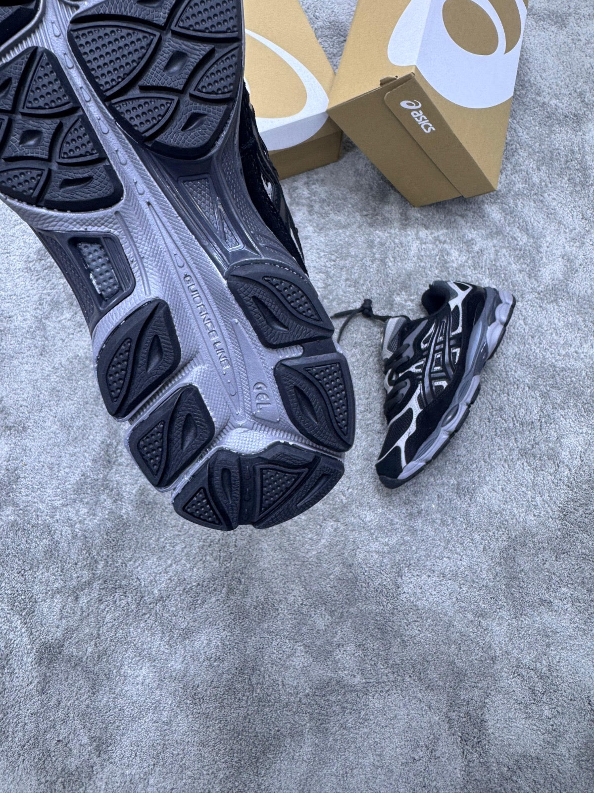 ASICS GEL-NYC